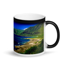 Load image into Gallery viewer, Hawaii Waialua Coastline Matte Black Magic 11oz Coffee Mug